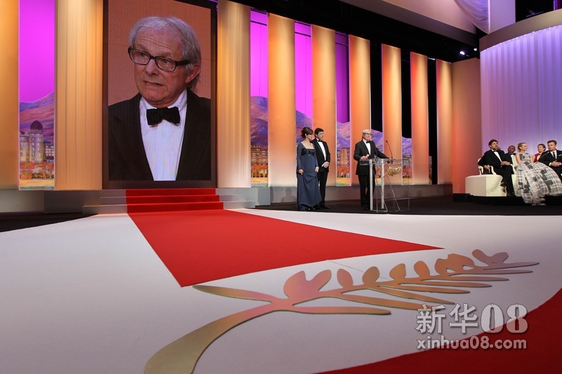 戛纳电影节闭幕颁奖现场精彩瞬间