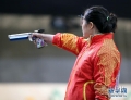 7月29日，郭文珺在比赛中。当日，在伦敦奥运会女子十米气手枪决赛中，中国选手郭文珺获得冠军。 新华社记者殷刚摄