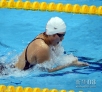 7月31日，叶诗文在比赛中。当日，在伦敦奥运会游泳女子200米个人混合泳决赛中，中国选手叶诗文以2分07秒57的成绩获得冠军，并创造新的奥运会纪录。新华社记者杨宗友摄 