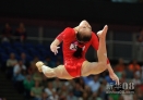  8月7日，眭禄在比赛中。当日，在伦敦奥运会体操女子平衡木决赛中，中国选手眭禄以15.500分的成绩夺得亚军。
    新华社记者程敏摄
