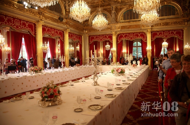 图为爱丽舍的宴会大厅.北京2012年9月17日新华社/西霸