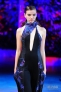 9月25日，葡萄牙服装品牌“法蒂玛·洛佩斯”（Fatima Lopes）2013春夏女装秀在巴黎时装周上举行。新华社/西霸