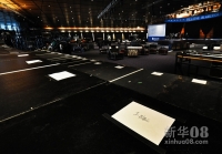 新华社照片，波士顿，2012年11月4日 11月4日，在波士顿会展中心内，罗姆尼阵营选举夜活动会场的媒体席位已经贴上媒体名称。新华社记者申宏摄