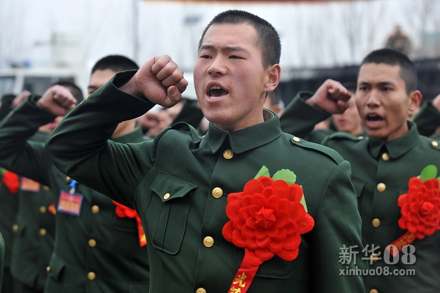 当日,武警山西总队2012年度退役士兵欢送大会在武警山西总队直属支队