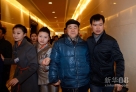 12月5日，莫言抵达北京首都国际机场。新华社记者金良快摄