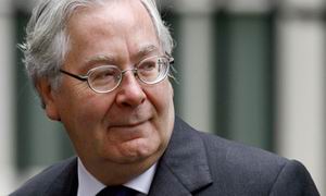 英国央行行长呼吁在货币政策方面采取进一步行动