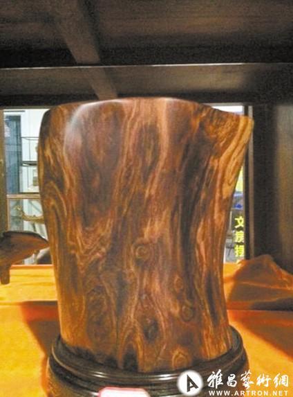 大学教师两年收藏3吨海南黄花梨变亿万富翁 中国金融信息网