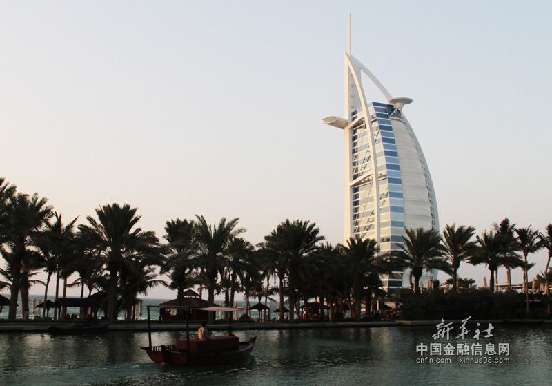 迪拜“帆船酒店”被评为“世界最佳酒店”