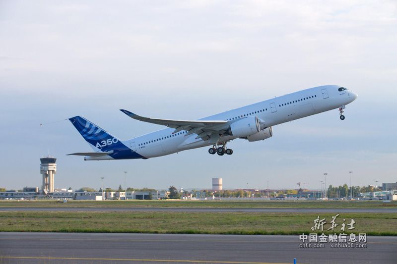 空客第二架A350XWB测试飞机顺利完成首飞