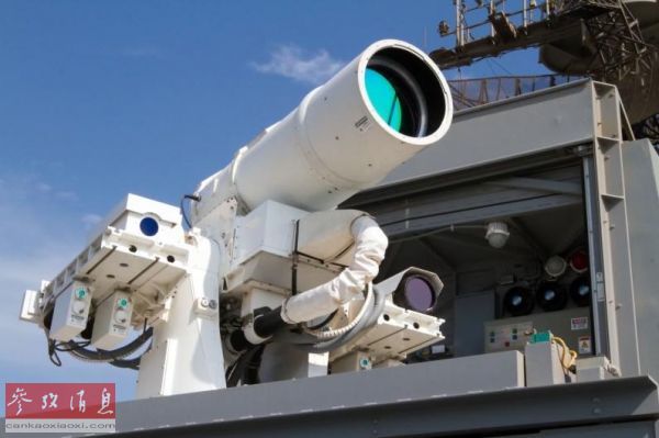 美国海军装备在“庞斯”号军舰上的激光武器
