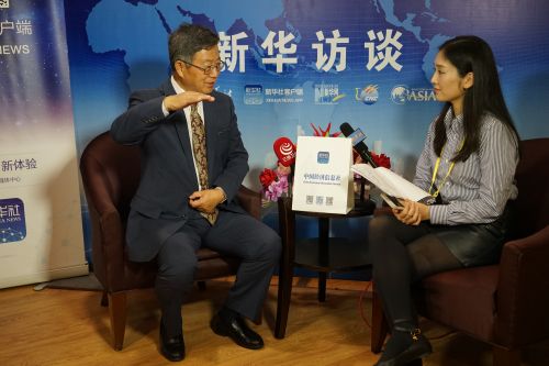 中国（海南）改革发展研究院院长、知名经济学家迟福林教授接受专访。曾文君  摄