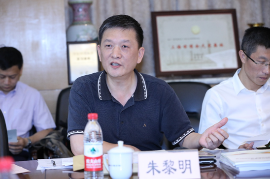 上海市综治办基层指导处处长朱黎明发言上海社科院社会治理研究中心