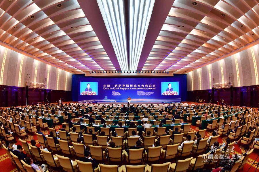 首届中国－哈萨克斯坦地方合作论坛在南宁举行