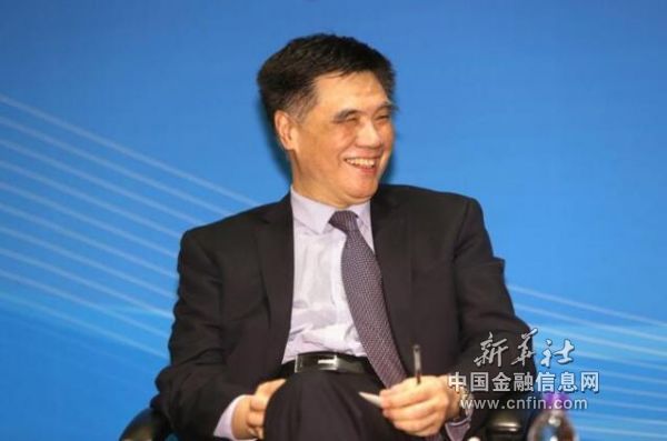 图：中国国际经济交流中心常务副理事长张晓强在2017-2018中国经济年会“创新引领发展”平行论坛上发言。（王吉如摄）