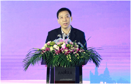 上海市经济和信息化委员会主任陈鸣波致辞