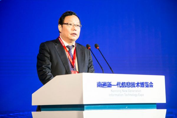 南通市委副书记、代市长徐惠民致辞