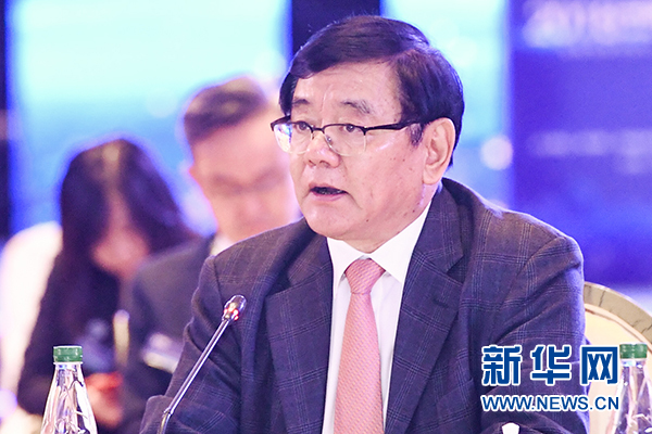 中国品牌建设促进会理事长刘平均在论坛上发言
