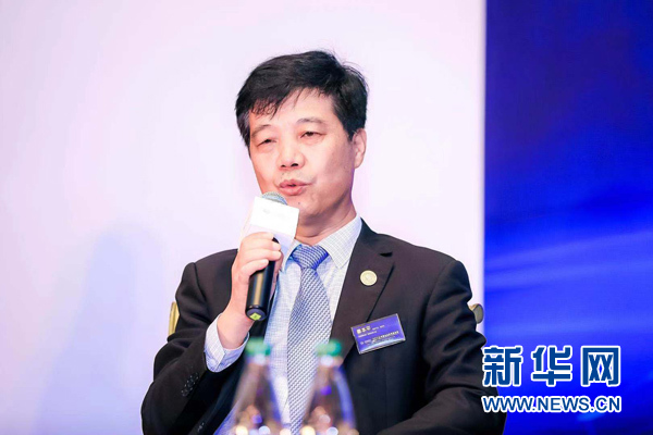 陕西西凤酒厂集团有限公司党委书记、董事长秦本平在对话中发言