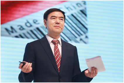 上海市政协常委、伽蓝集团董事长郑春颖