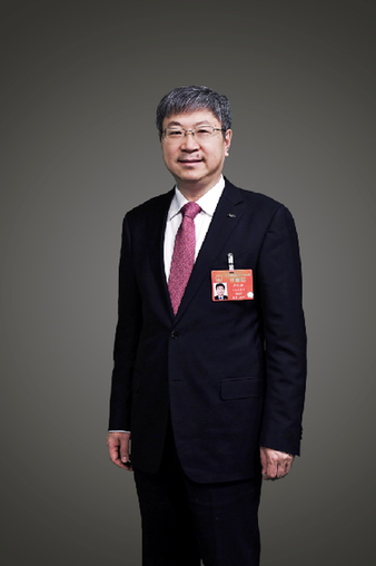 全国人大代表 奇瑞汽车股份有限公司党委书记、董事长尹同跃