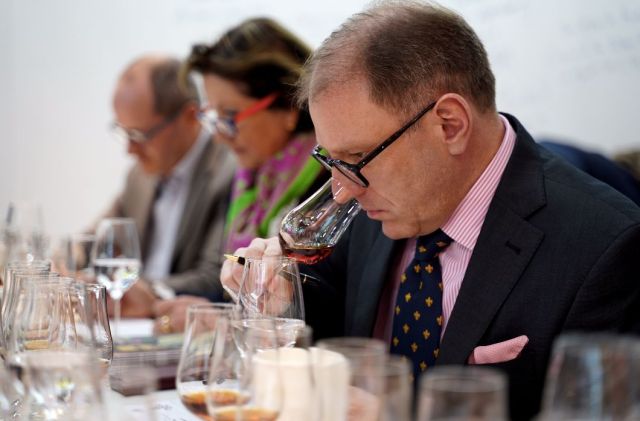 方克·卡默（Frank Kaemmer MS）