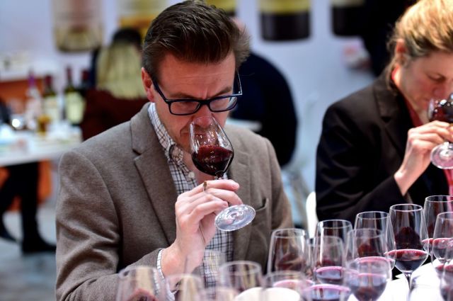 阿利斯泰尔·库珀（Alistair Cooper MW）