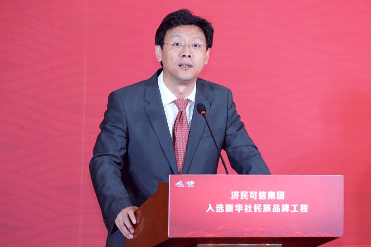 新华社新闻信息中心主任储学军致辞