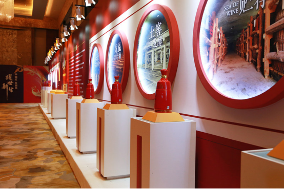 图为发布会展区现场。新华网 张灵摄