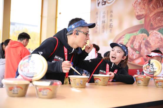 跑者点赞康师傅速达面馆