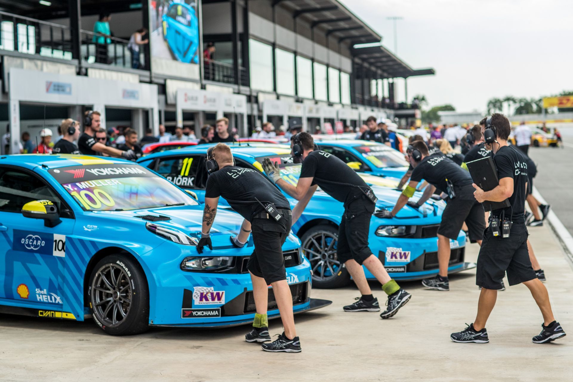 图为2019房车世界杯(WTCR)马来西亚站比赛现场