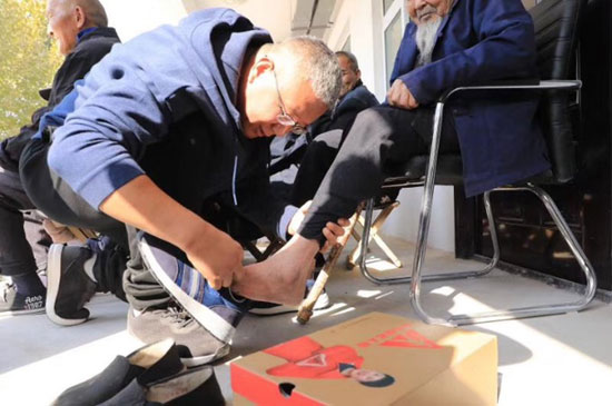 足力健签约新华99-助力乡村老人美好生活2