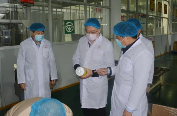 民进福建省委主委、福州市副市长严可仕调研春伦集团复工复产情况1